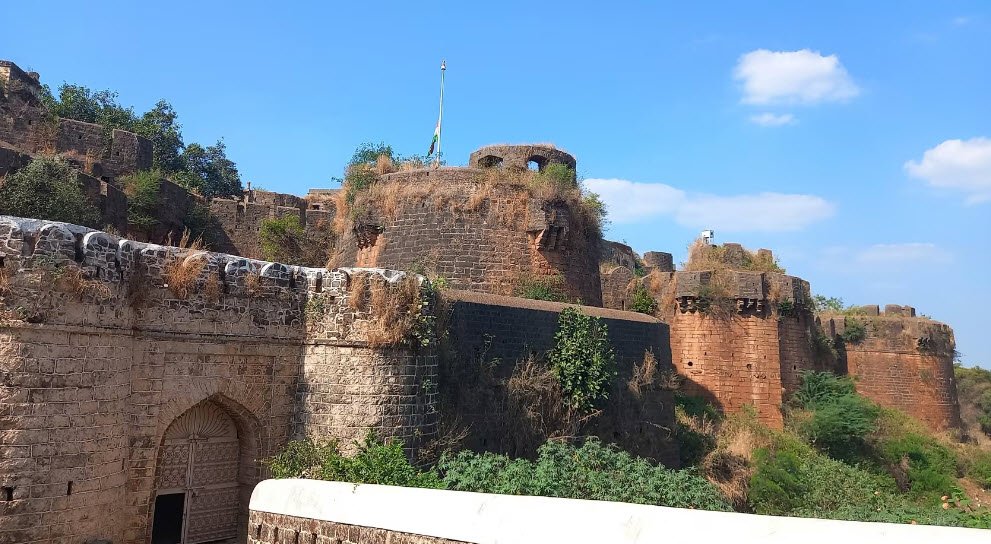 Kyadigera Fort, Raichur, Karnataka, India